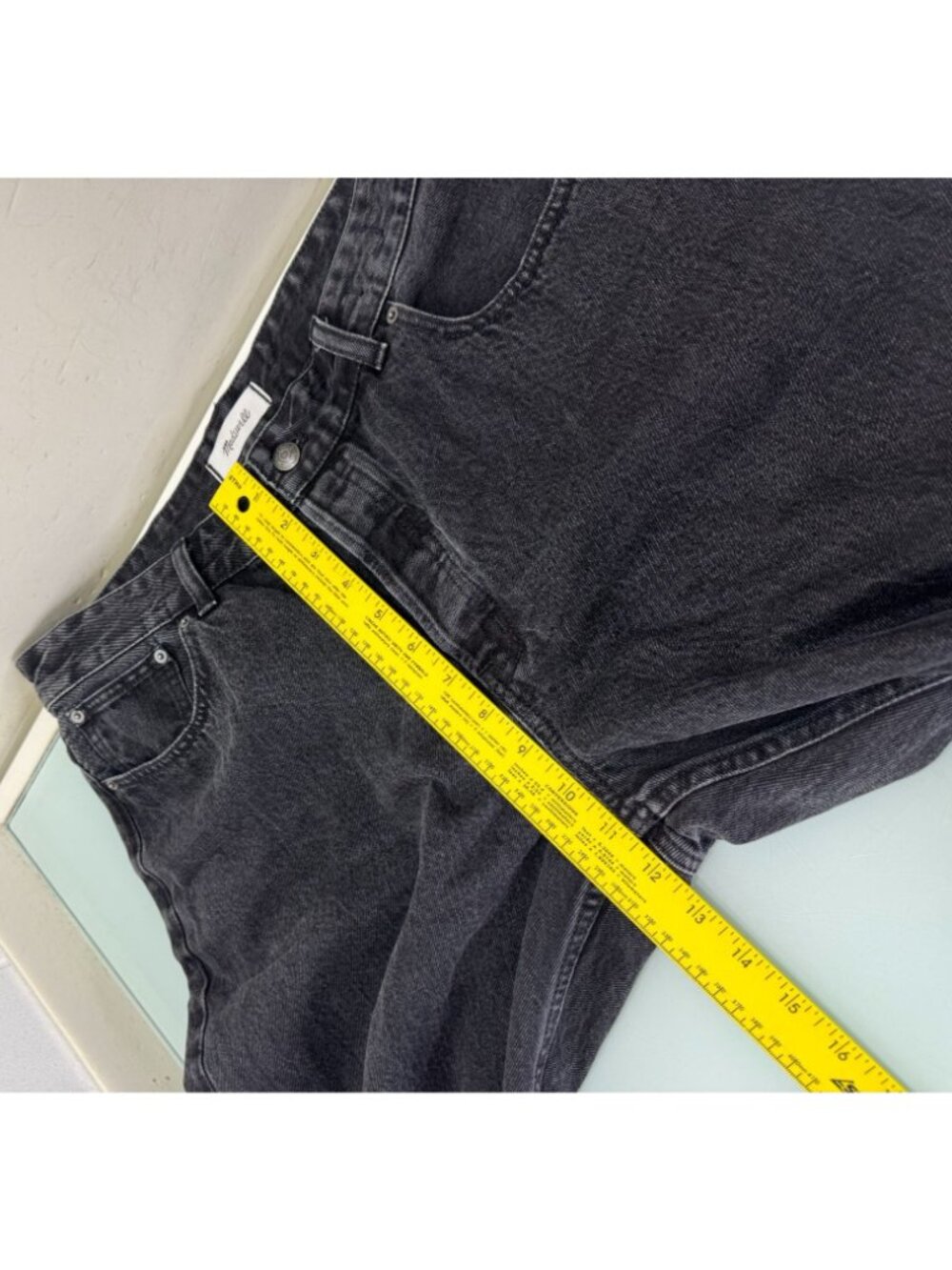 Madewell The Darted Barrel Leg Jeans Women's 31 Button Fly Black Denim High Rise - Picture 7 of 10